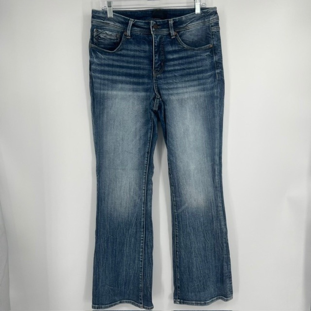 Buckle Black Women's Bootcut Jeans Medium Wash Whiskered Denim Blue 31x32